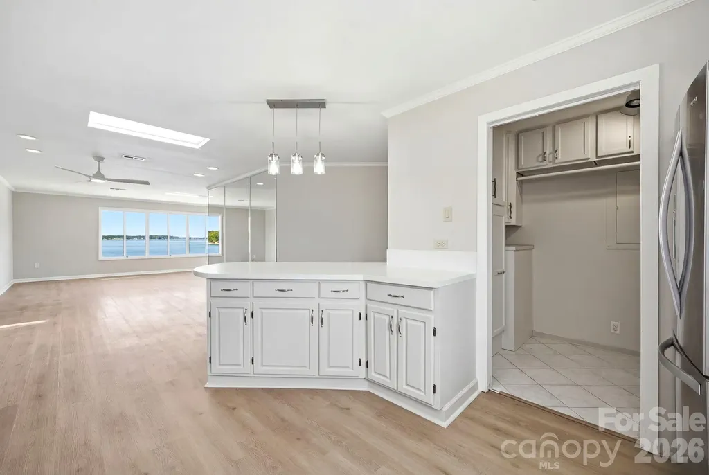 7831 Spinnaker Bay Drive Sherrills Ford NC 28673