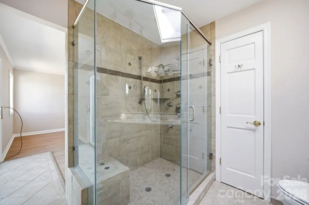 7831 Spinnaker Bay Drive Sherrills Ford NC 28673