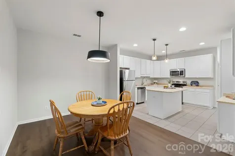 11719 Silverado Lane Charlotte NC 28277