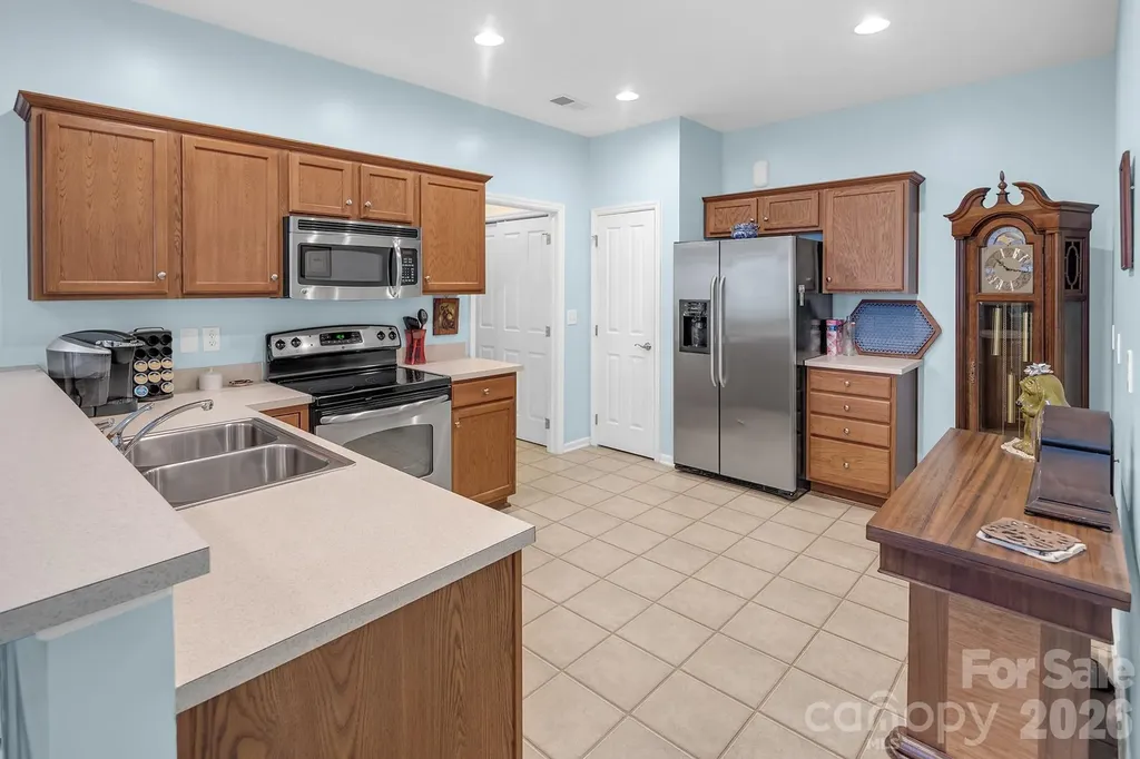 4607 Nashua Drive Matthews NC 28105