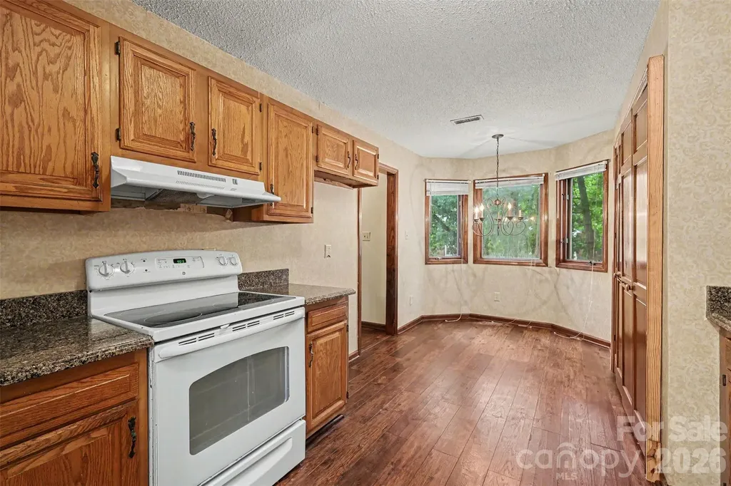 1043 Wexford Place NW Concord NC 28027