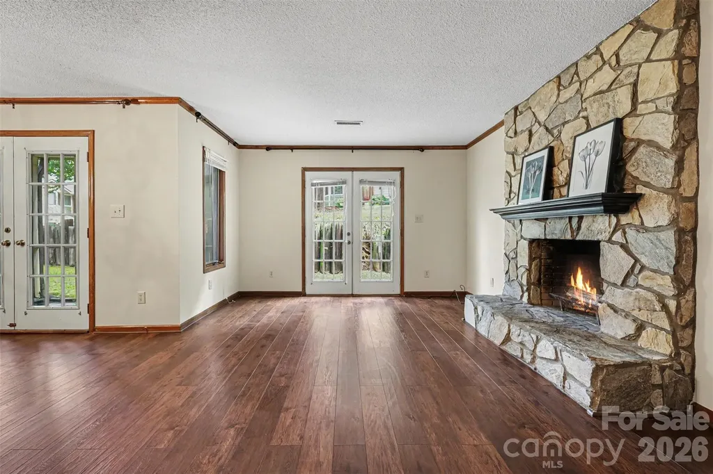 1043 Wexford Place NW Concord NC 28027