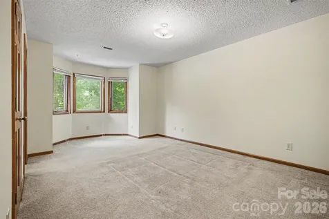 1043 Wexford Place NW Concord NC 28027