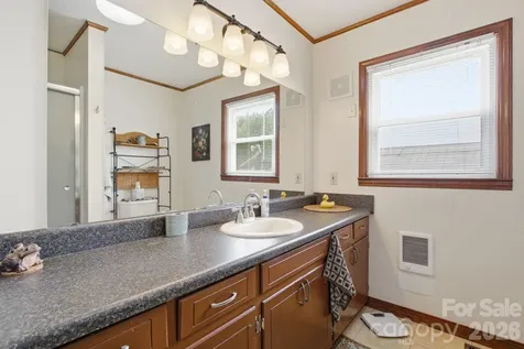 11 Summer Lane Spruce Pine NC 28777