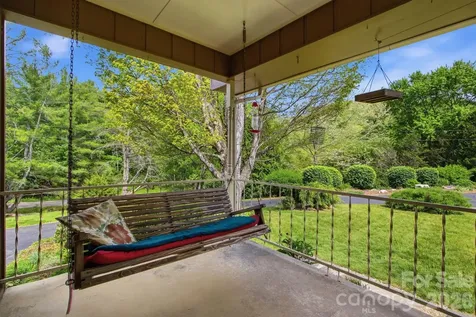 11 Summer Lane Spruce Pine NC 28777