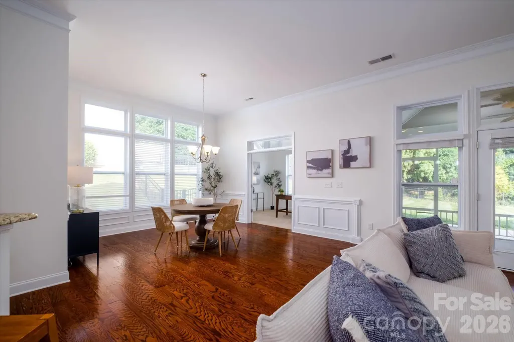 3743 Salvistrin Street Charlotte NC 28214