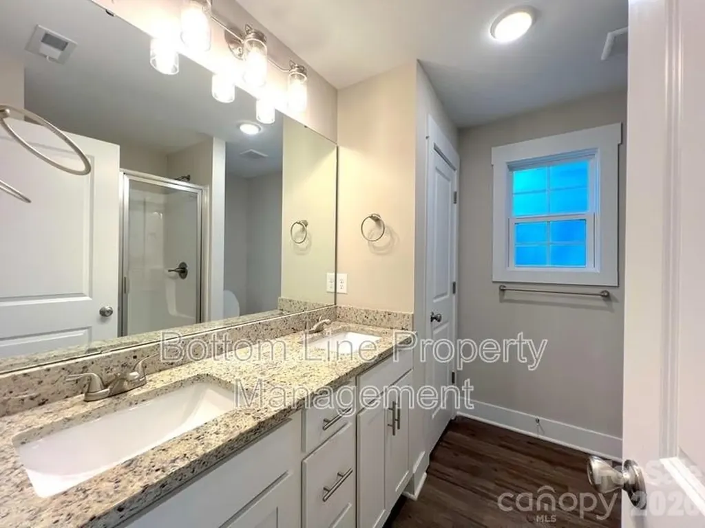 2546 Hemphill Street Charlotte NC 28208