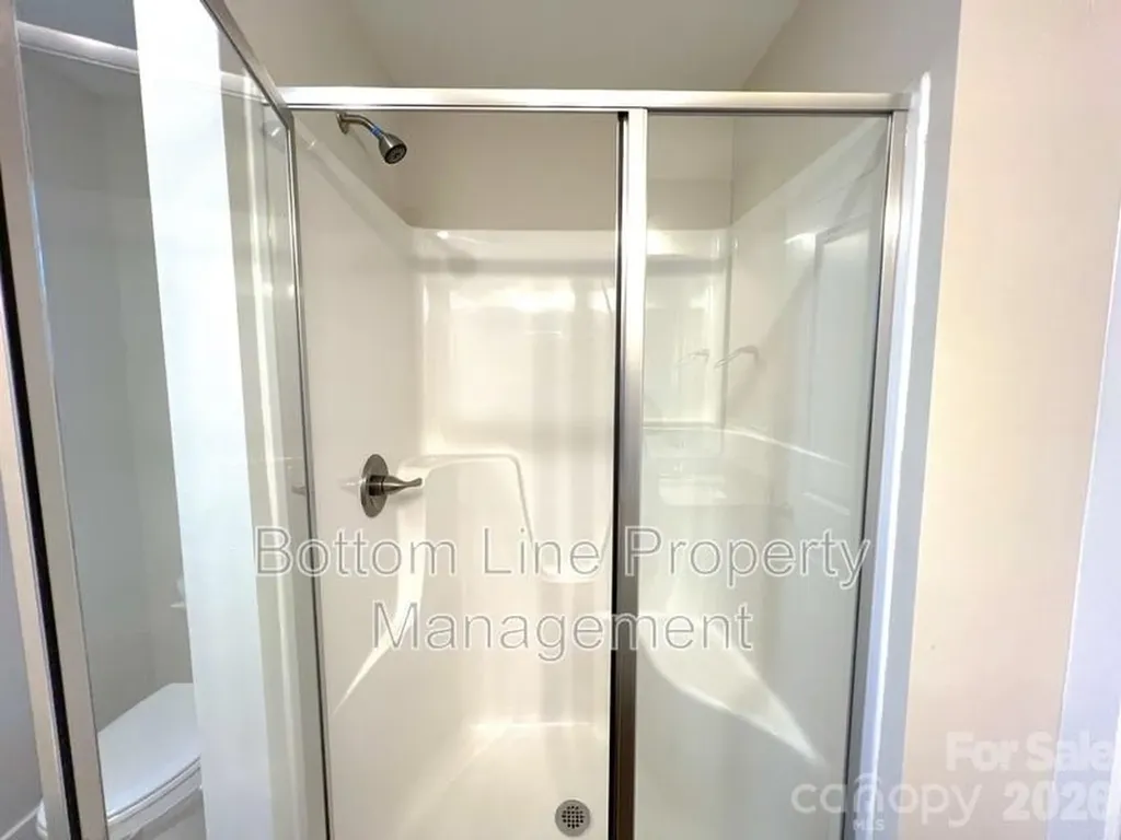 2546 Hemphill Street Charlotte NC 28208