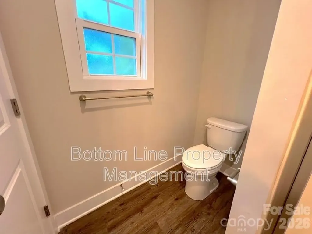 2546 Hemphill Street Charlotte NC 28208