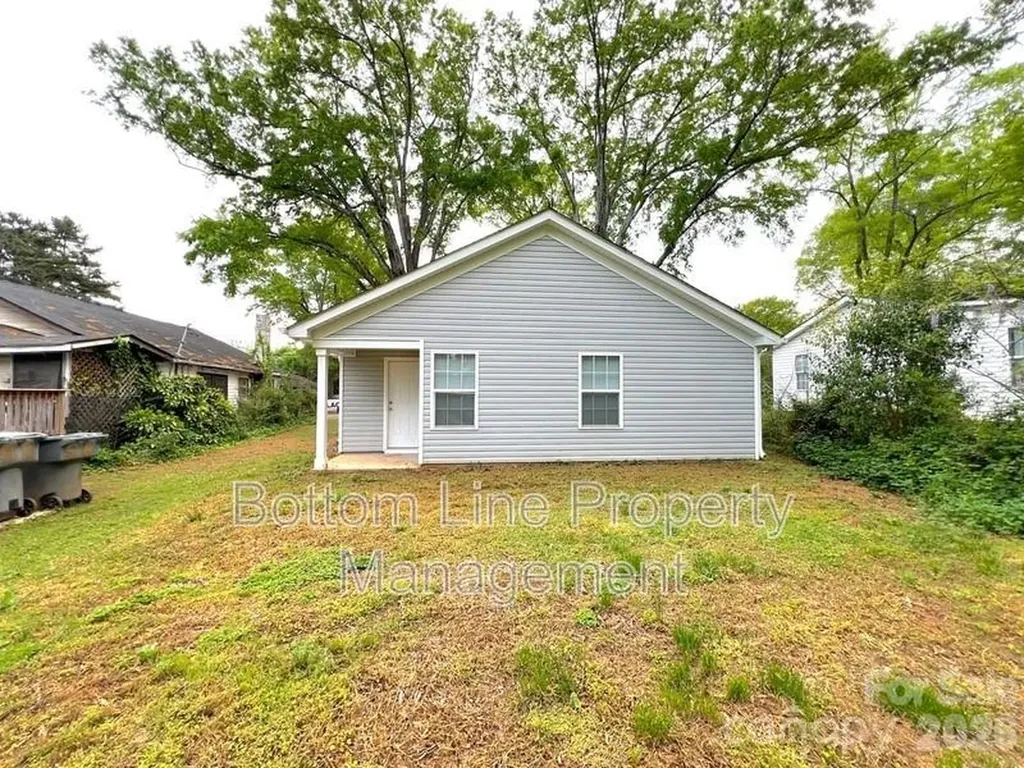 2546 Hemphill Street Charlotte NC 28208