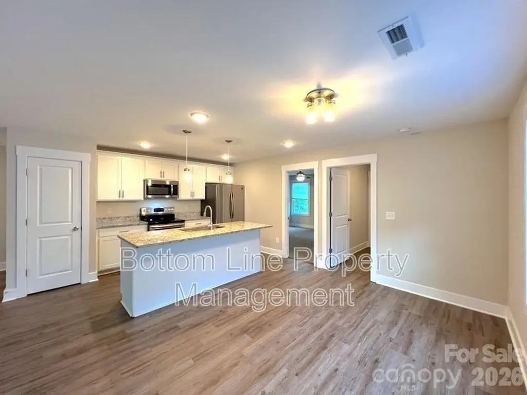 2546 Hemphill Street Charlotte NC 28208