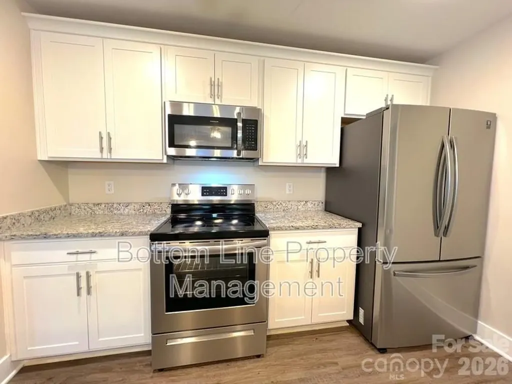 2546 Hemphill Street Charlotte NC 28208