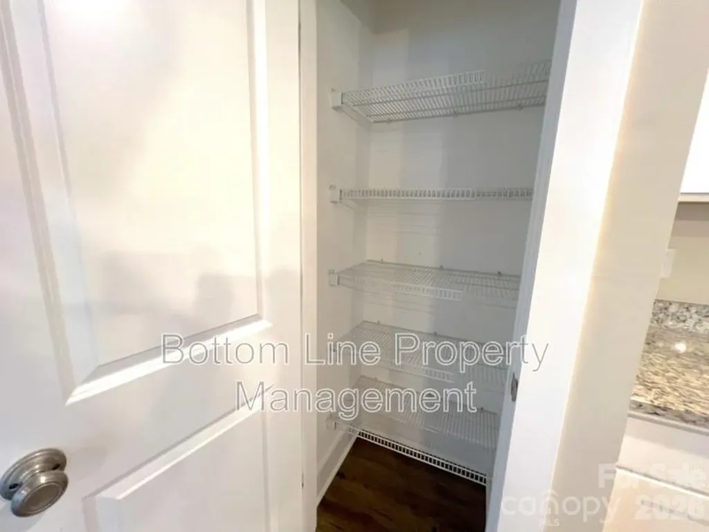 2546 Hemphill Street Charlotte NC 28208