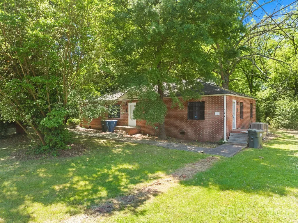 317 W D Street Salisbury NC 28144