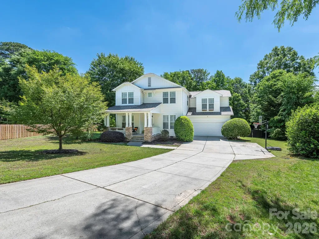 1409 Shade Tree Court Matthews NC 28104