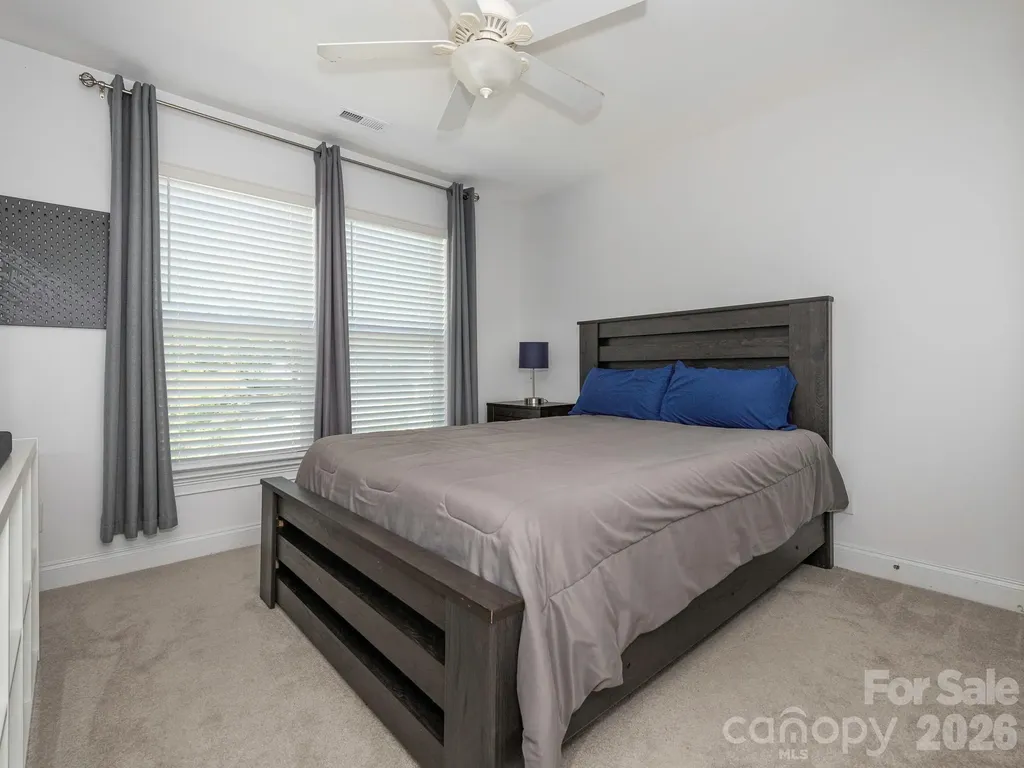 1409 Shade Tree Court Matthews NC 28104