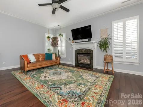 1409 Shade Tree Court Matthews NC 28104