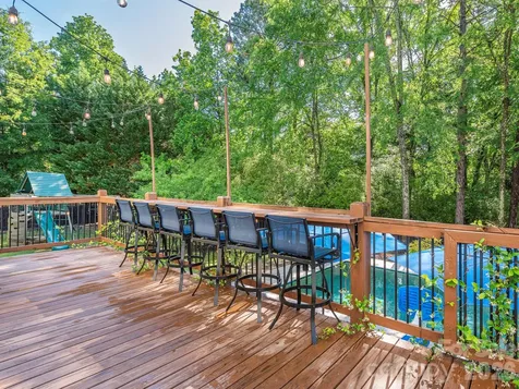 1409 Shade Tree Court Matthews NC 28104