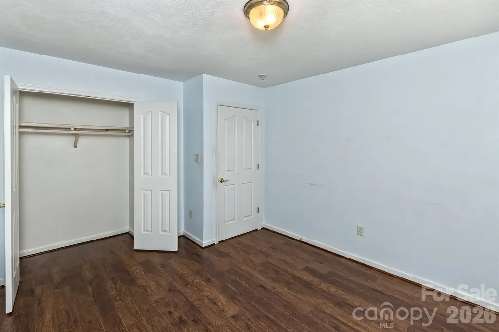 55 Stonebridge Drive Asheville NC 28805