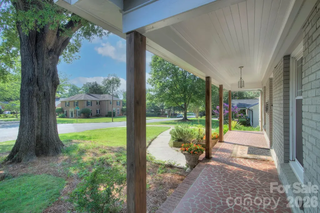 1140 Bevis Drive Charlotte NC 28209