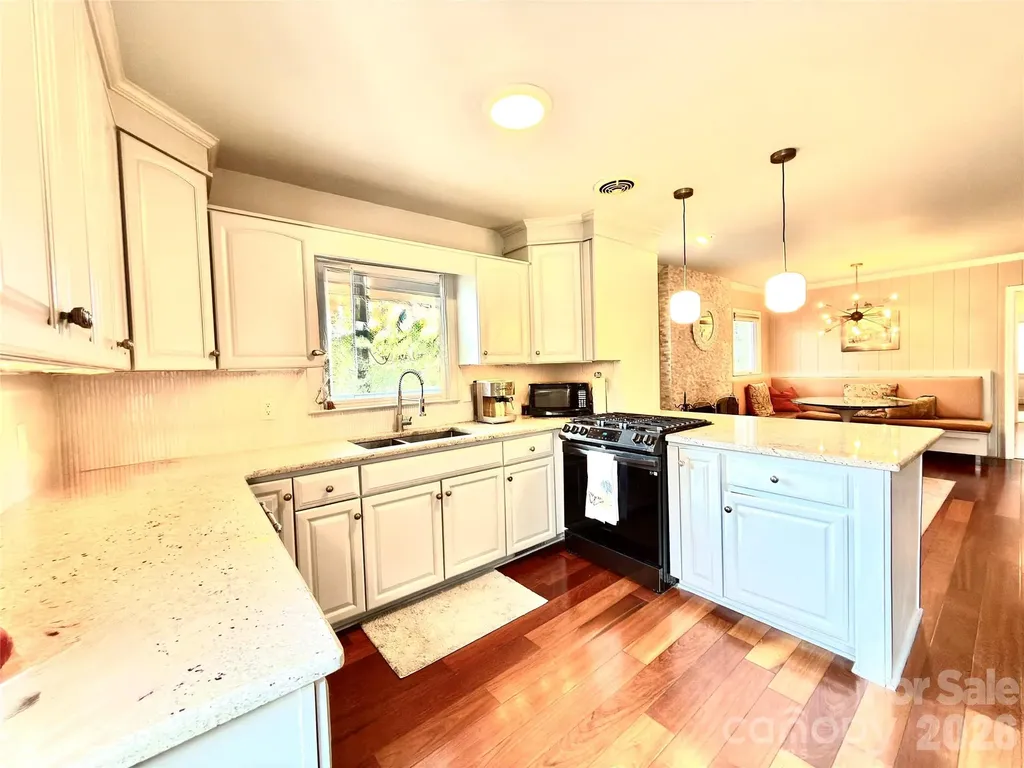 1140 Bevis Drive Charlotte NC 28209
