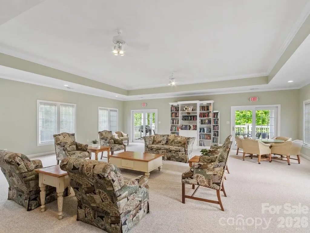 6 Creekside Way Asheville NC 28804