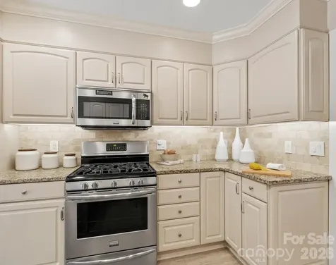 6 Creekside Way Asheville NC 28804