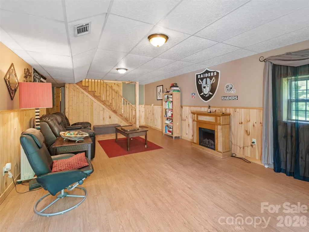 282 Sourwood Drive Spruce Pine NC 28777