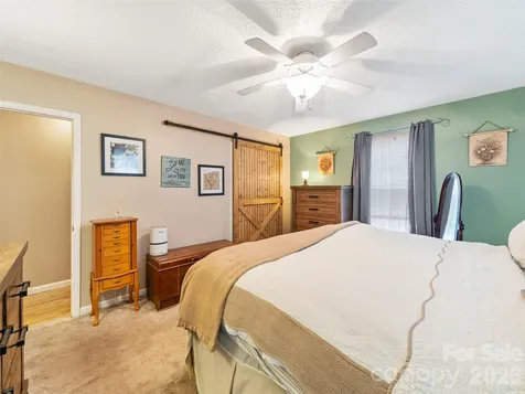 282 Sourwood Drive Spruce Pine NC 28777