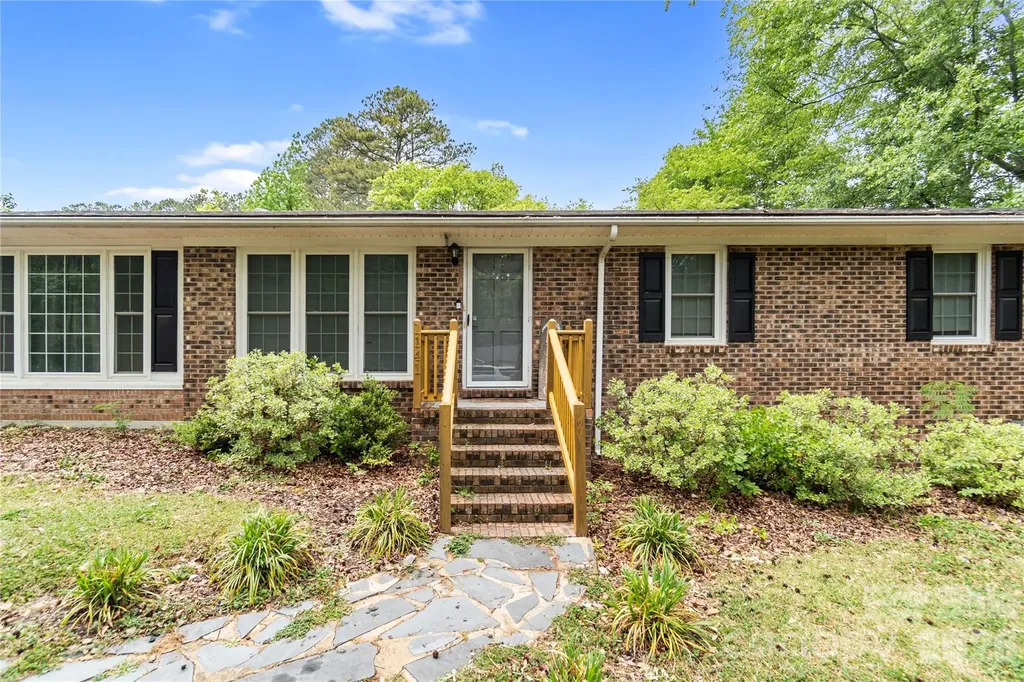 1141 Shannon Drive Wadesboro NC 28170