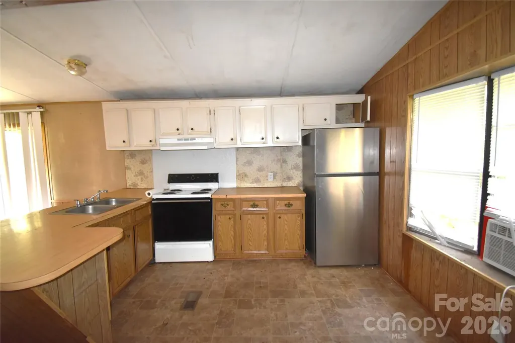 3549 Boyette Road Lenoir NC 28645