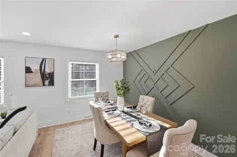4314 Ivanhoe Place Charlotte NC 28205