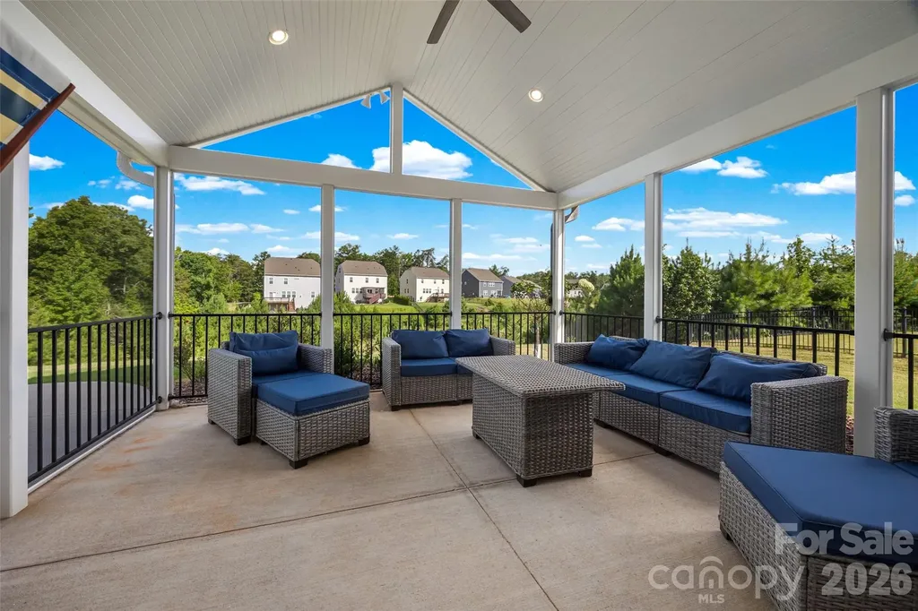 17712 Terryglass Lane Charlotte NC 28278