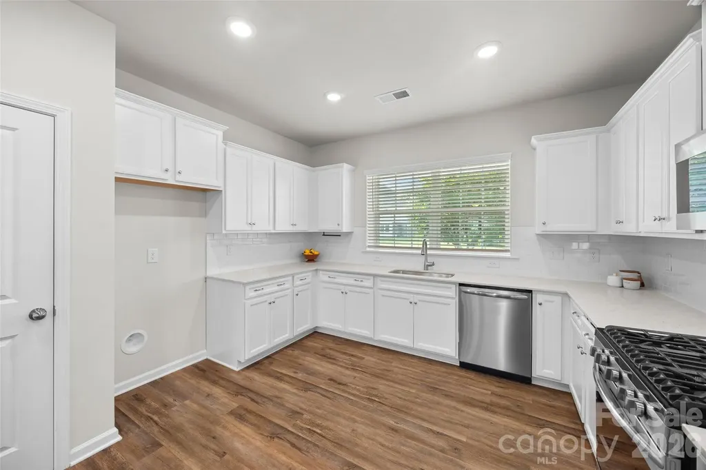 17712 Terryglass Lane Charlotte NC 28278