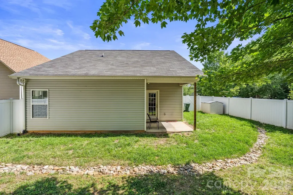 19303 Pocono Lane Cornelius NC 28031