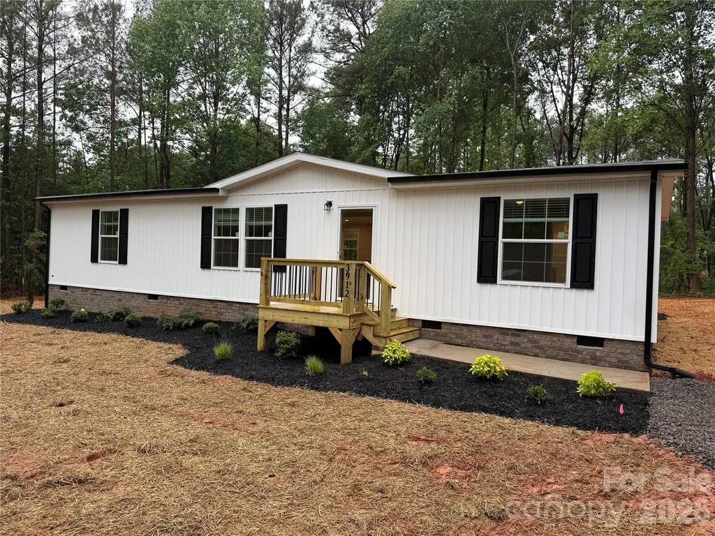 3912 Scott Road Morganton NC 28655