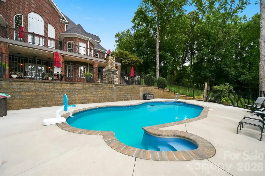 151 43rd Avenue Drive NW Hickory NC 28601