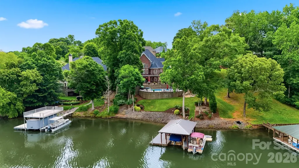 151 43rd Avenue Drive NW Hickory NC 28601