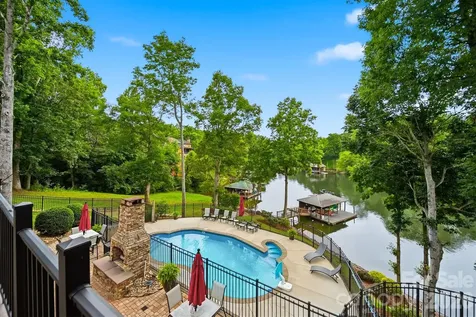 151 43rd Avenue Drive NW Hickory NC 28601