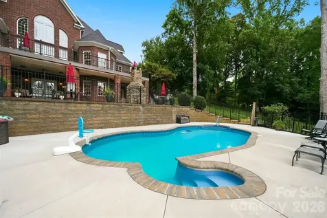 151 43rd Avenue Drive NW Hickory NC 28601