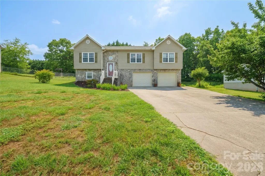 3868 W Nc 10 Highway Newton NC 28658