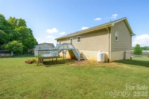 3868 W Nc 10 Highway Newton NC 28658