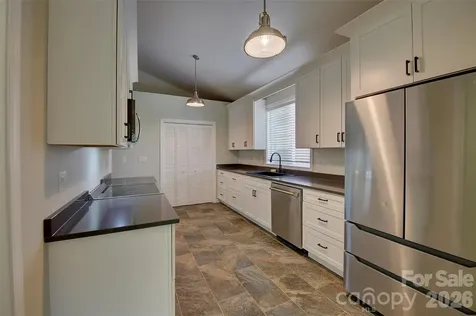 262 Azalea Hills Lane Spruce Pine NC 28777