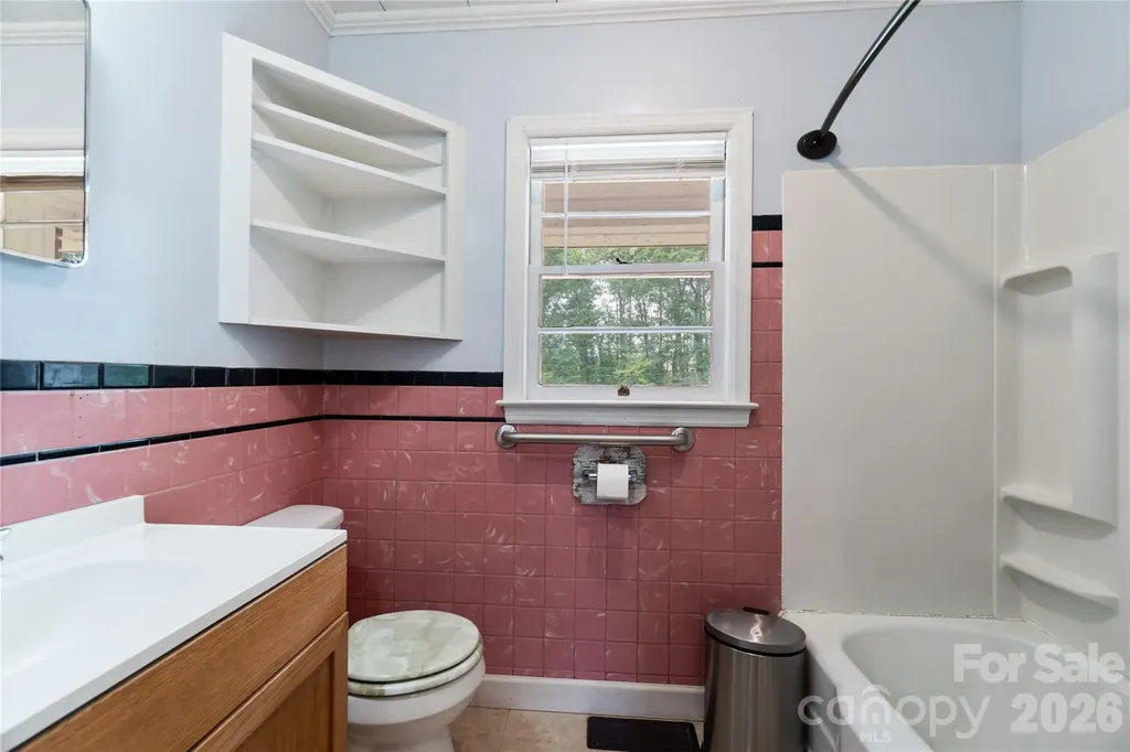 421 E Passaic Street Peachland NC 28133