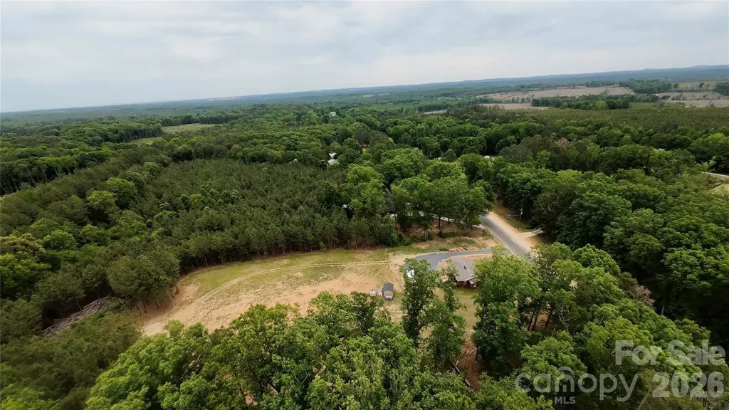 421 E Passaic Street Peachland NC 28133