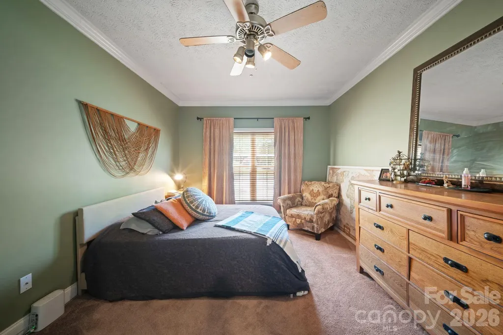 33 Wilmington Street Asheville NC 28806