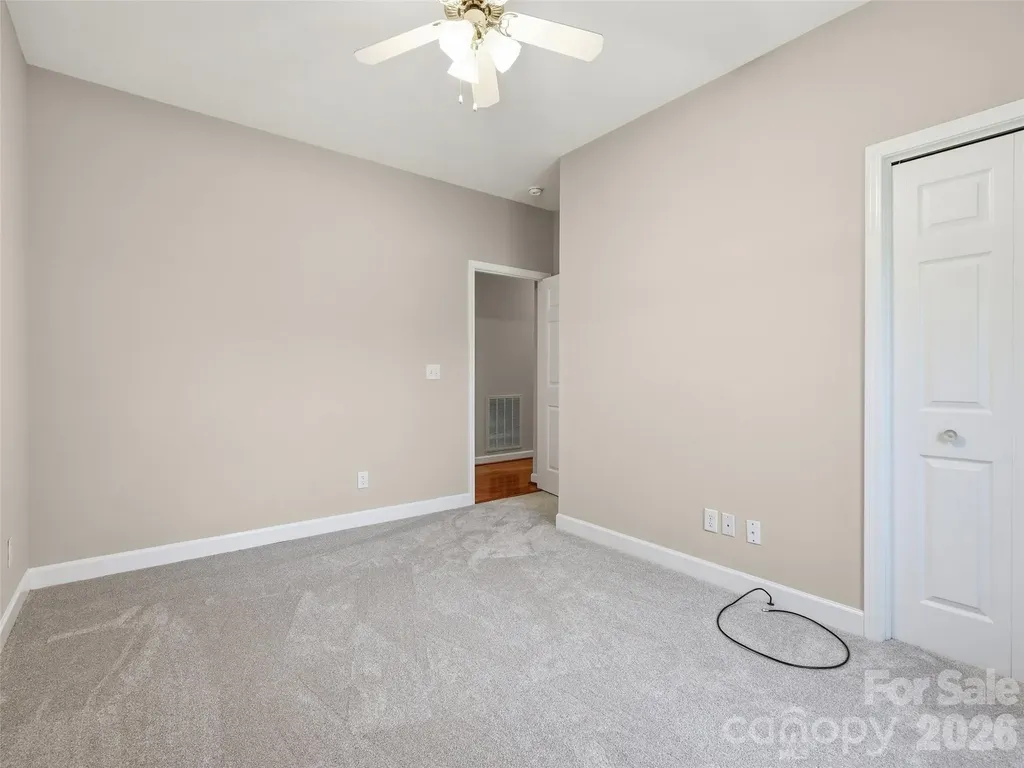 209 Beechnut Drive Hendersonville NC 28739
