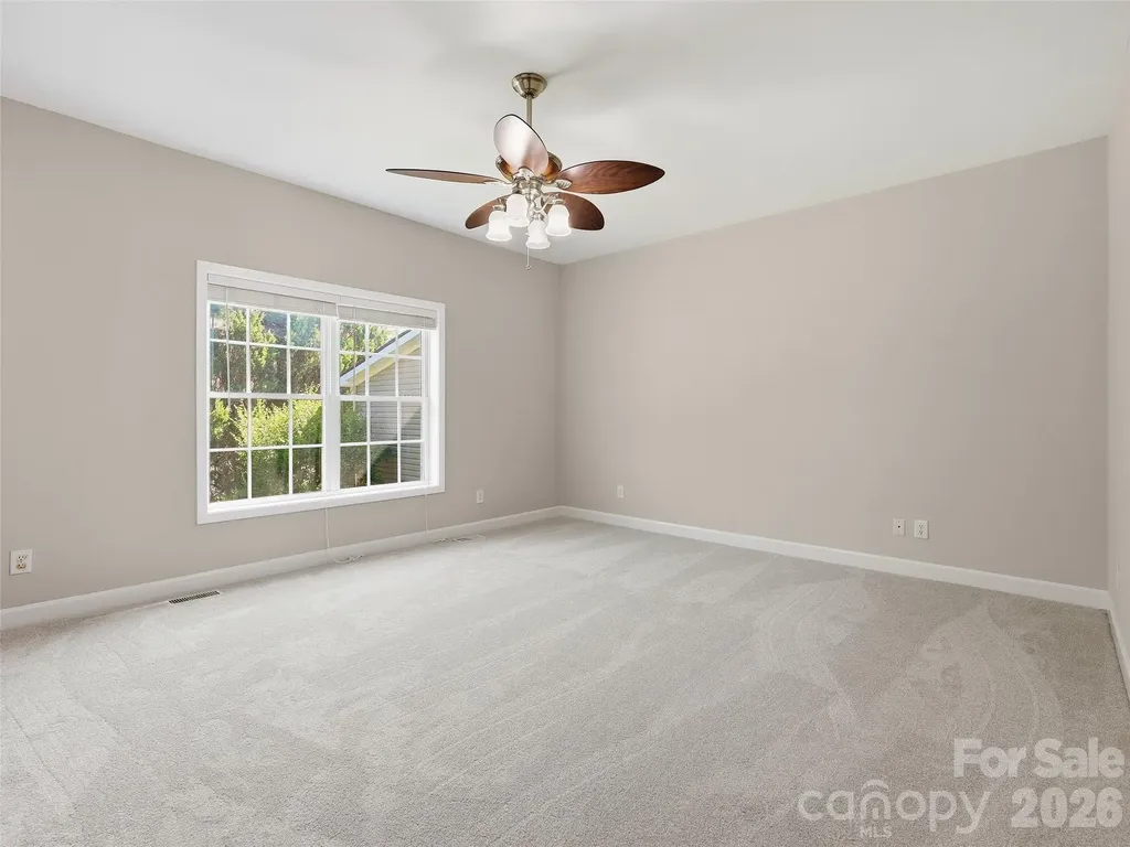 209 Beechnut Drive Hendersonville NC 28739