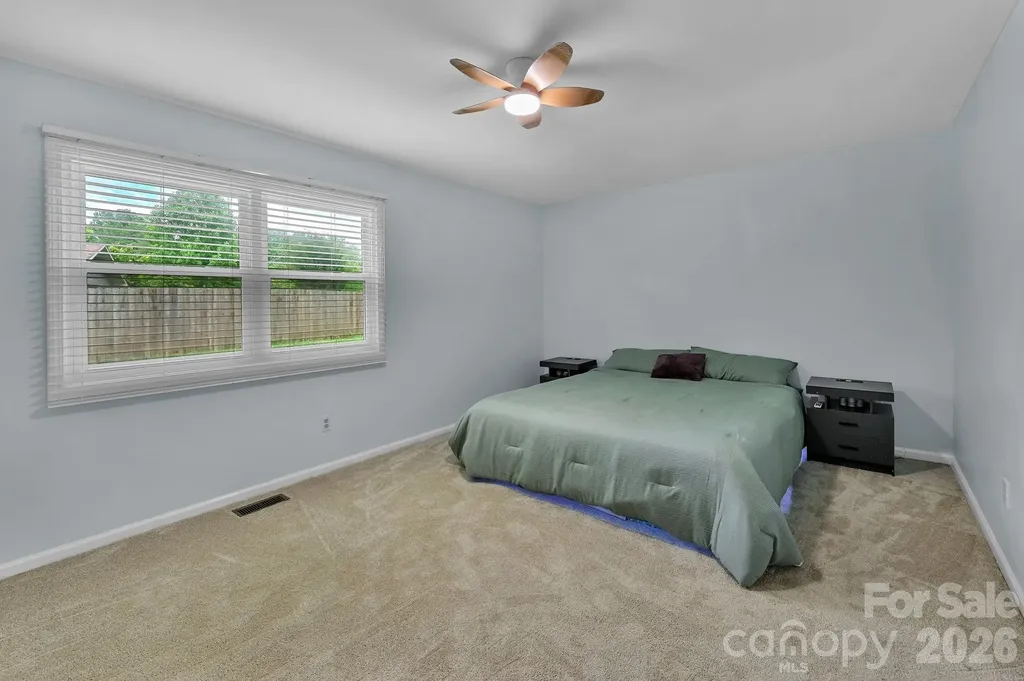 31 St Andrews Drive Etowah NC 28729