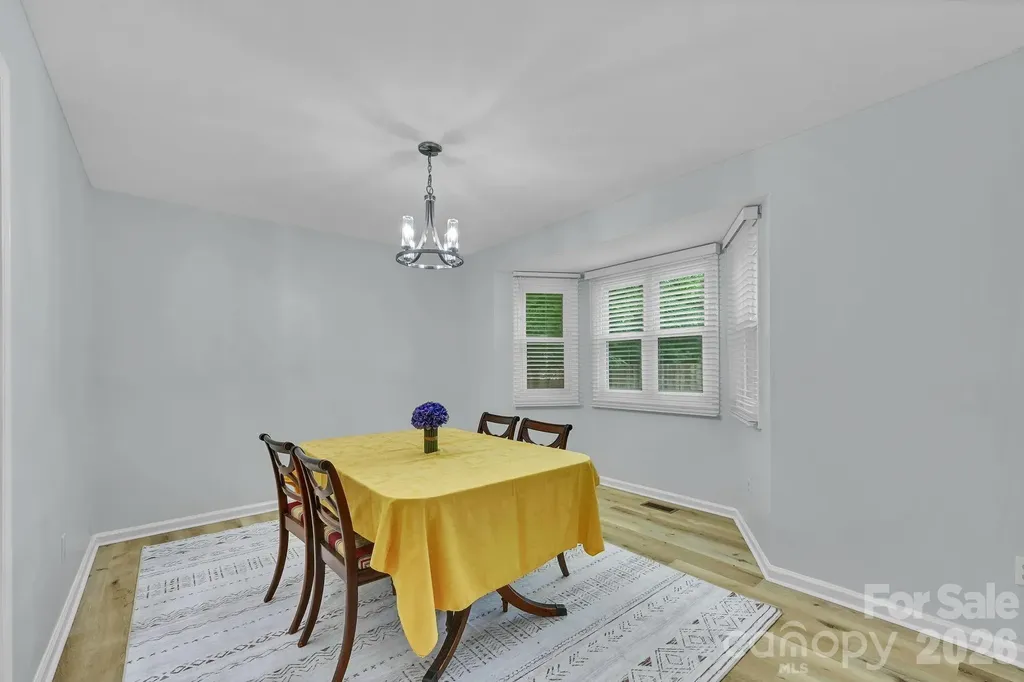 31 St Andrews Drive Etowah NC 28729